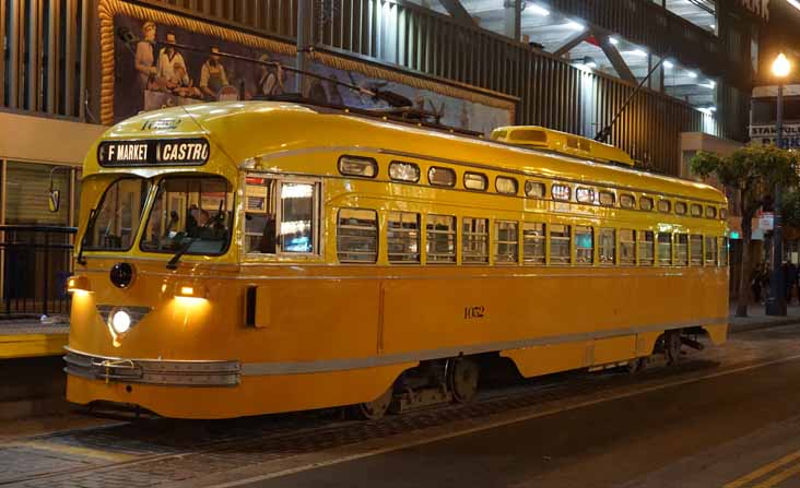 MUNI PCC streetcar 1058 Chicago